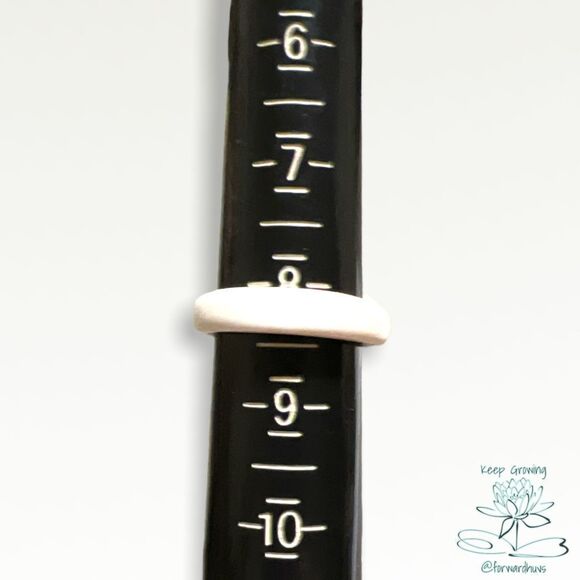 Handmade Hawaiian Carved Heart Seashell Ring Size 8 - Picture 6 of 9